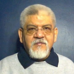 MVZ. Luis Lecuona